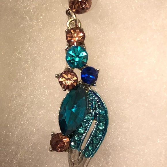 HAMER Painting Crystal Statement Charm Earrings - Picture 4 of 8